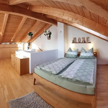 Alzbluete Apartment