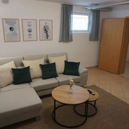 Apartment Alzbluete Truchtlaching
