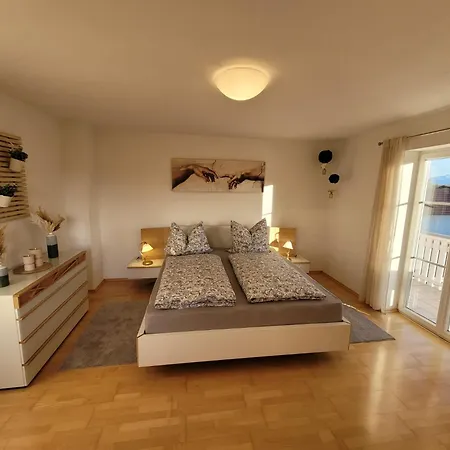 Apartment Alzbluete *